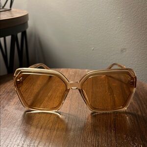 Stylish Amber Sunglasses